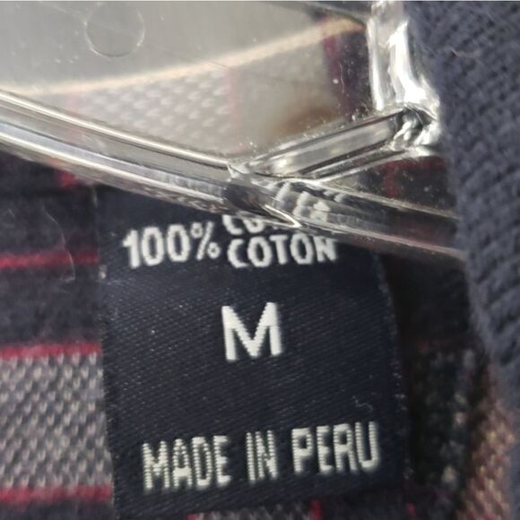 Divots Top - Picture 6 of 6